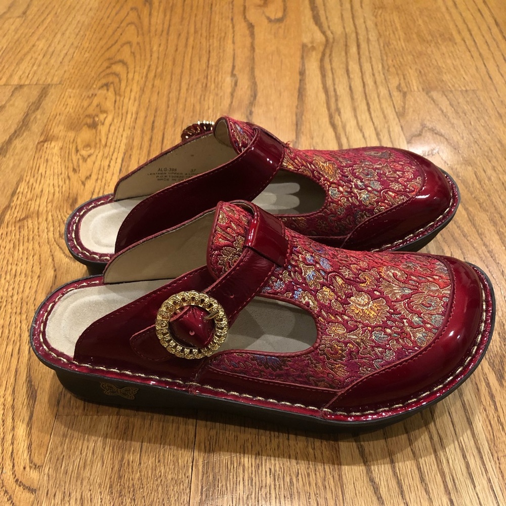Alegria slip on shoes